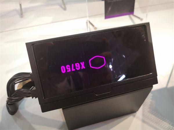 臺北電腦展2018：酷冷至尊全新電源雙線齊發