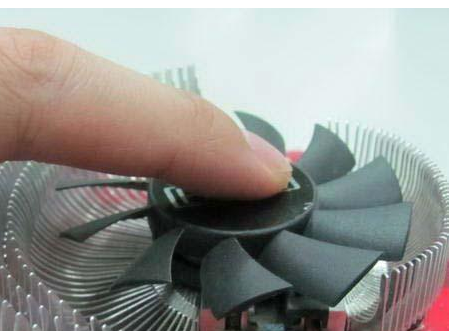 筆記本風(fēng)扇噪音過大怎么降低